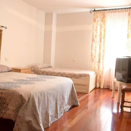 House With 3 Bedrooms In With Wonderful Mountain View Semesterbostad Munogalindo